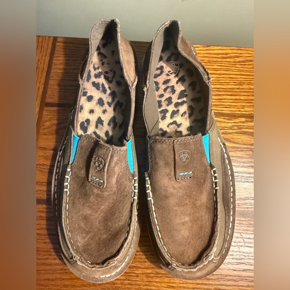 Ariat Women’s Leopard Print Cruiser Shoes size 9.5 NWOT - Picture 7 of 12